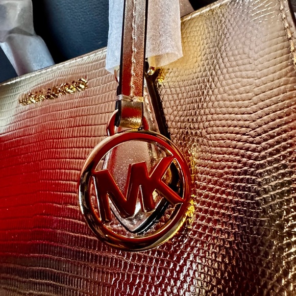 Michael Kors Gold Satchel with Luxurious Metallic Finish - Picture 6 of 13